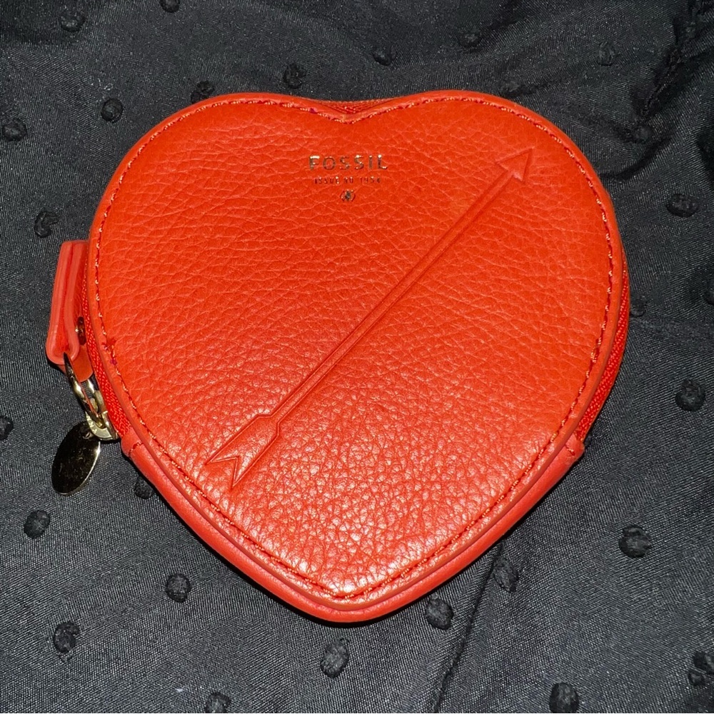Fossil Orange Heart Shape Leather Gold-Tone Hardware Coin Purse